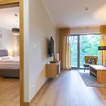 Rentplanet - Stone Hill