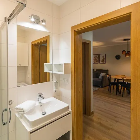 Rentplanet - Stone Hill